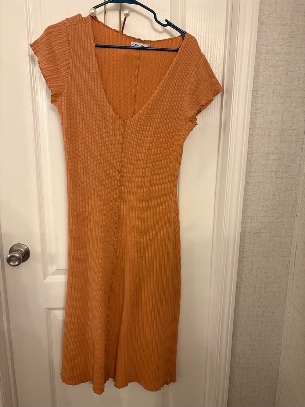 Scallop-Trim Ribbed Midi Dress in Rust Orange — Unknown Brand